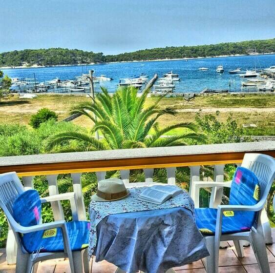 可观海景的舒适型房间, Guesthouse Mira