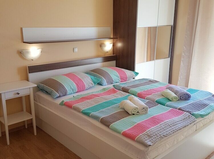 Comfort-huone Merinäkymä, Guesthouse Mira