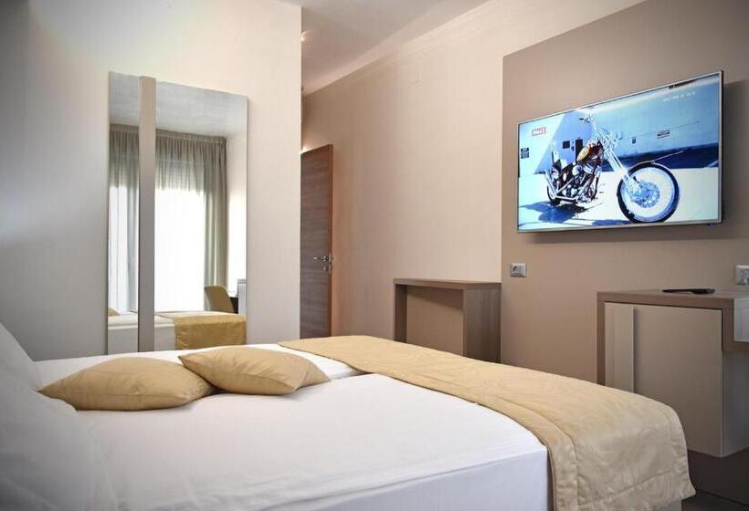 غرفة قياسية مطلّة علي البحر, Delle Nazioni   Adults Only