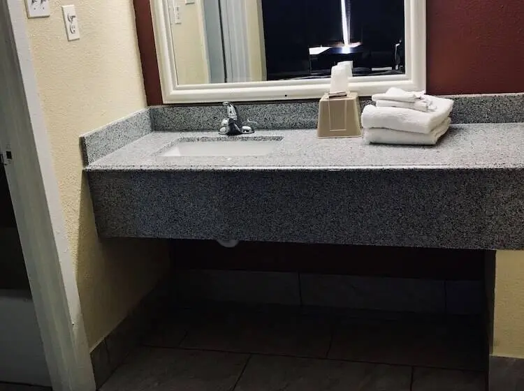 اتاق استاندارد با 2 تخت دوبل, Executive Inn Texarkana
