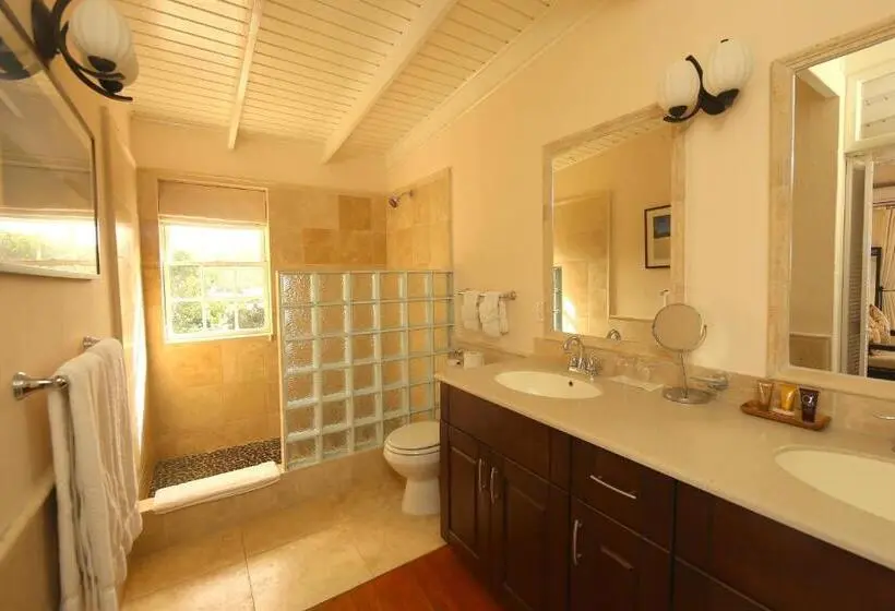 سوییت جونیور لوکس, Gunpowder House & Suites