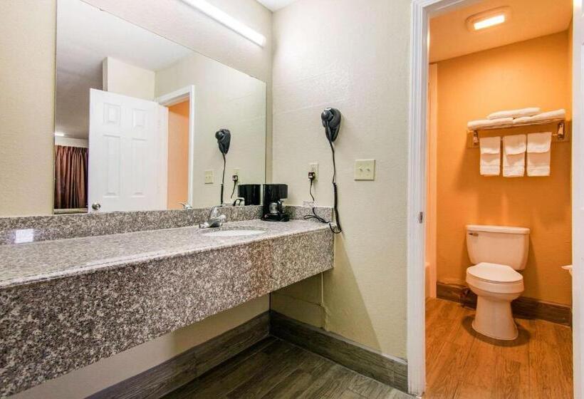 Номер Стандарт, Rodeway Inn