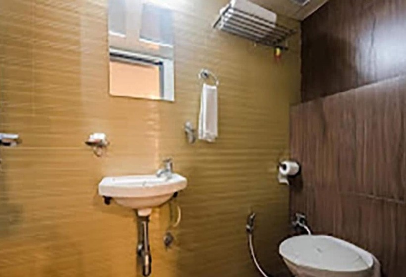 豪华房间, Sai Sharan Stay Inn