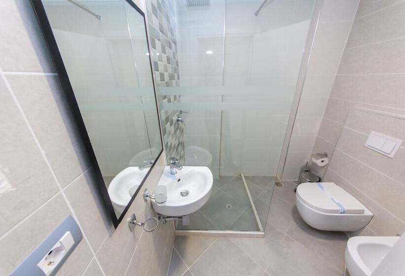 Triple Room Sea View, Saranda Palace