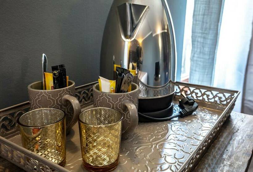 Номер Стандарт Трехместный, Park Hotel Airport