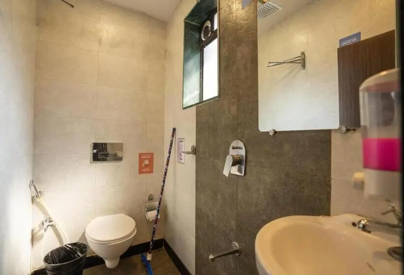 ルームシェアのワンベッド, Zostel Mumbai