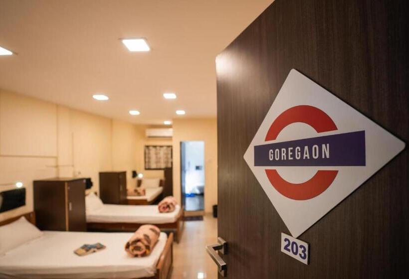 سرير فى غرفة مشتركه, Zostel Mumbai