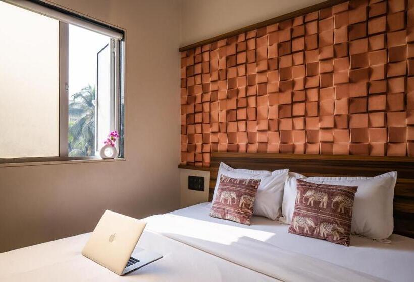 غرفة ديلوكس ثلاثية, Zostel Mumbai