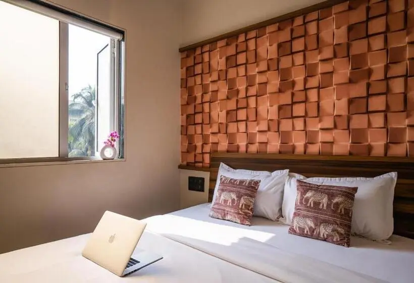 デラックストリプルルーム, Zostel Mumbai