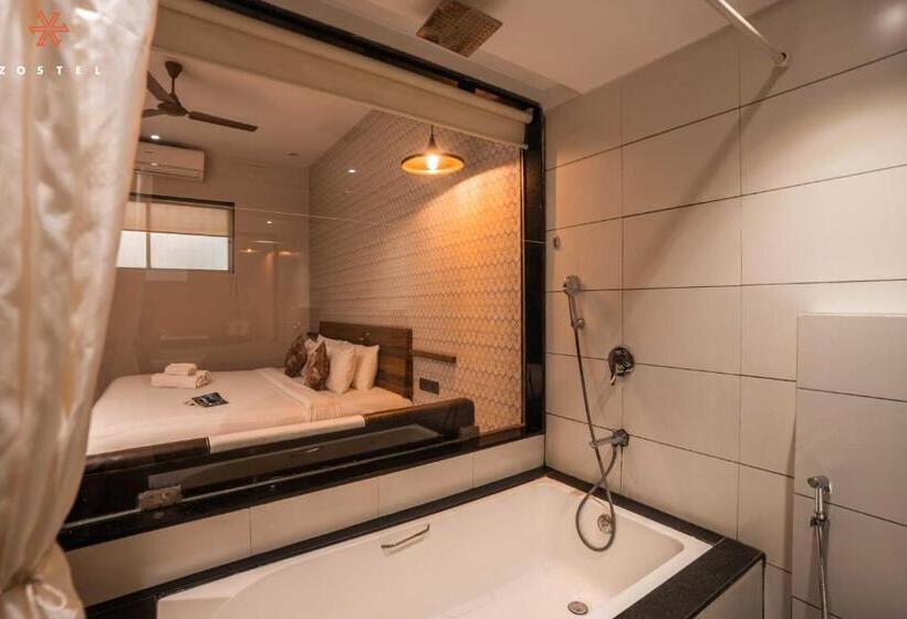 Люкс Повышенной Комфортности, Zostel Mumbai