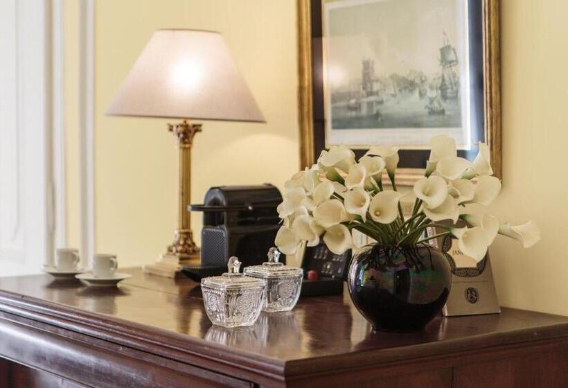 סוויטת פרמיום, Dear Lisbon  Bordalo Palace Chiado