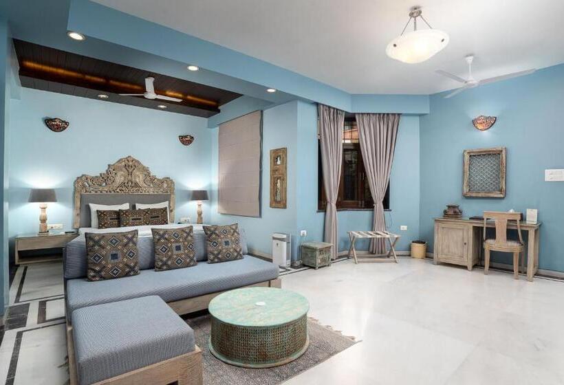 Люкс Повышенной Комфортности, The Almond Tree