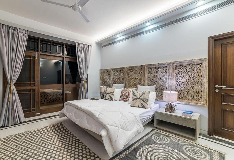 Номер Superior Кровать Кинг, The Almond Tree