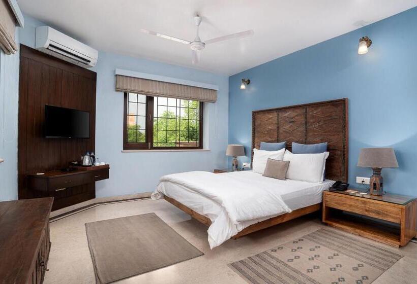 Номер Стандарт, The Almond Tree