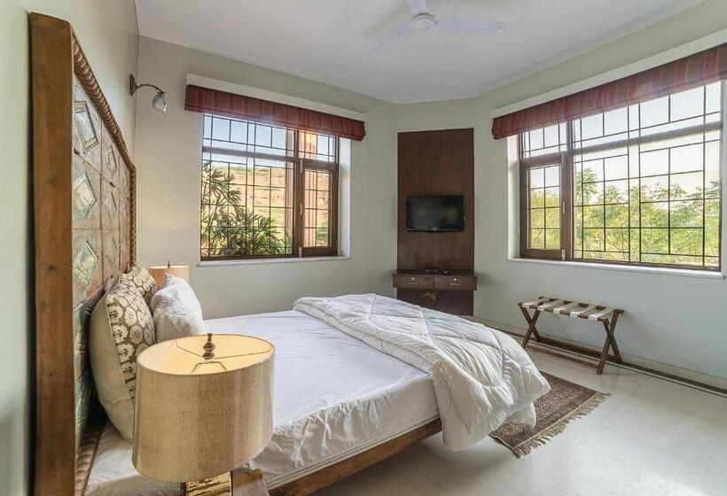 Номер Deluxe Вид на Бассейн, The Almond Tree