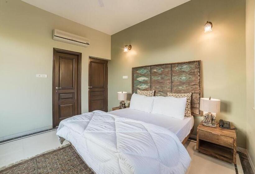 Номер Deluxe Вид на Бассейн, The Almond Tree