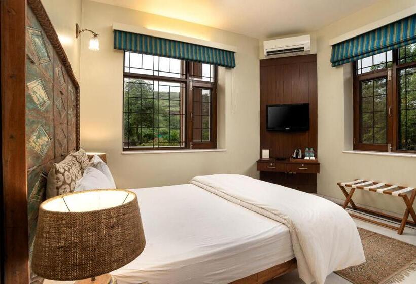 Номер Deluxe Вид на Бассейн, The Almond Tree