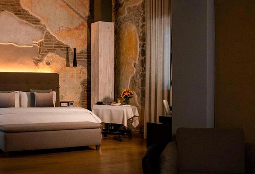 سوئیت با تخت بزرگ, Cartesiano Boutique & Wellness