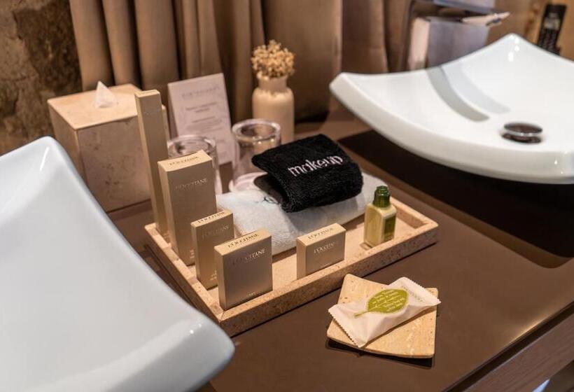 اتاق لوکس, Cartesiano Boutique & Wellness