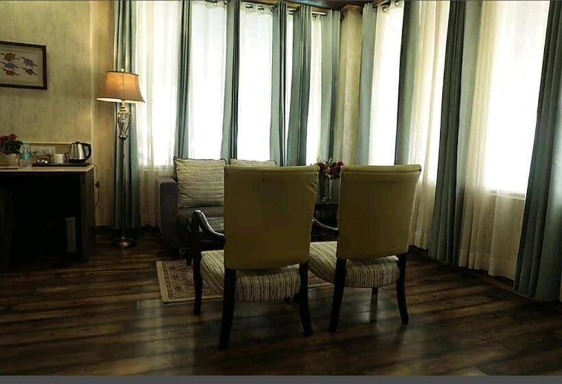 スーペリアースイート, Mount View