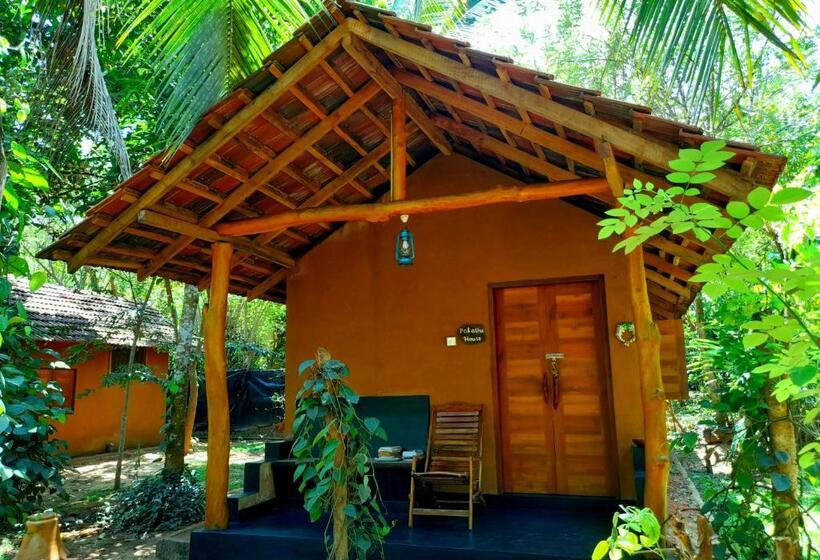 חדר קומפורט, Sandalwood Cottage