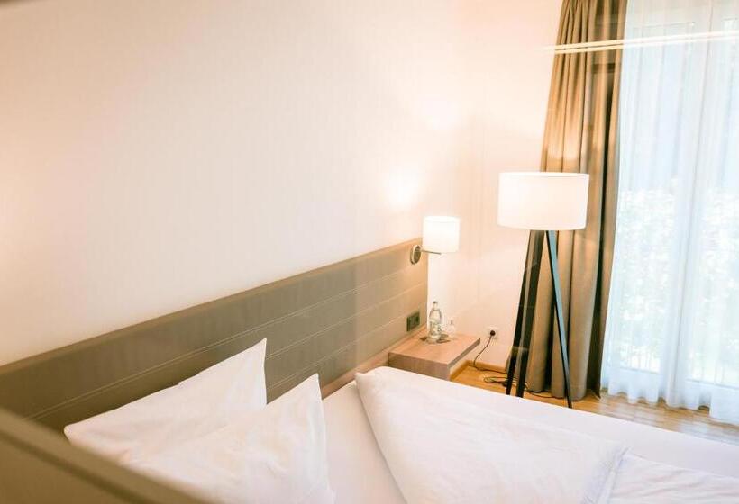 Standard-huone, Trezor