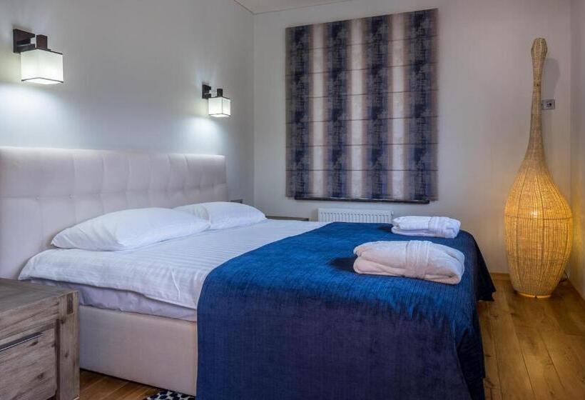 Suite with lake view, žvejų Užeiga