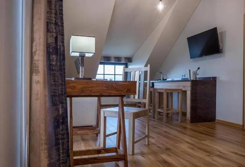 Suite with lake view, žvejų Užeiga