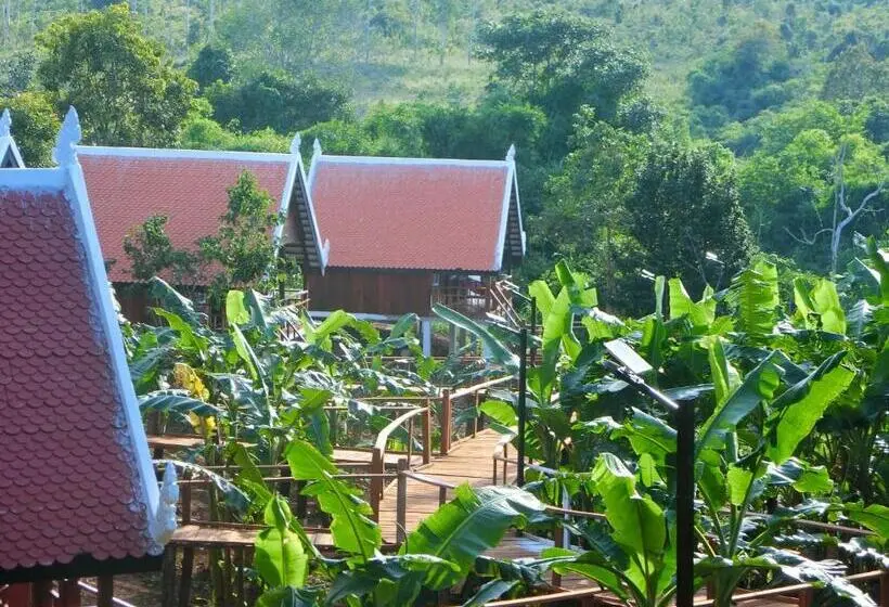 スタンダードバンガロー, Greenhouse Retreat