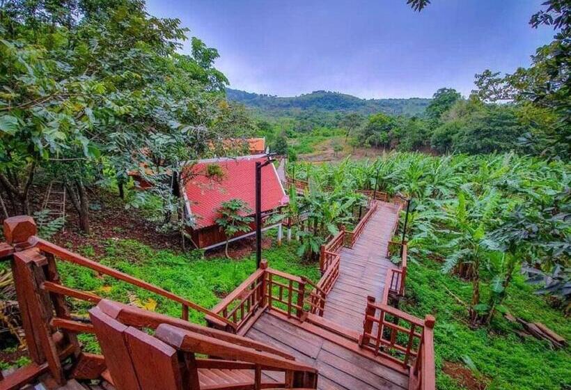 标准平房, Greenhouse Retreat