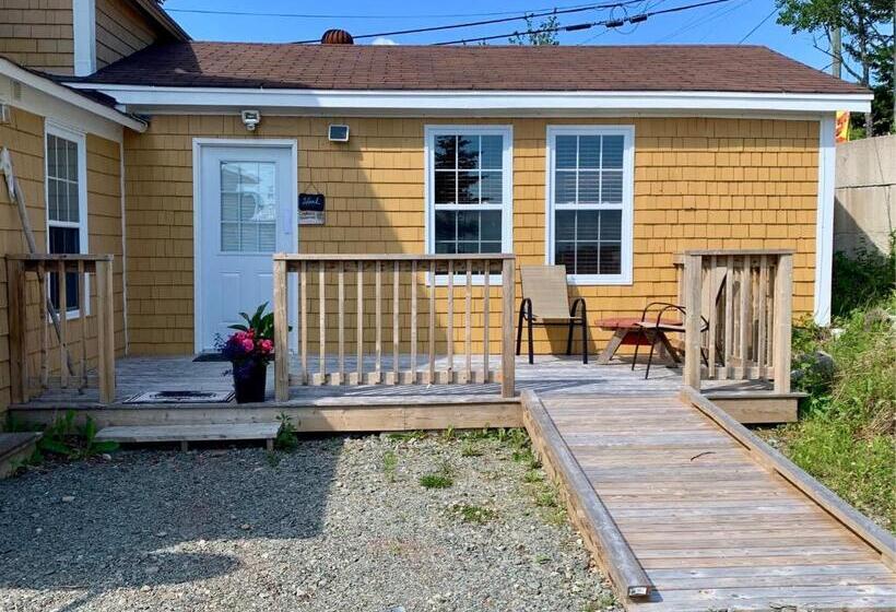 اتاق لوکس, Alma Shore Lane Suites & Cottages