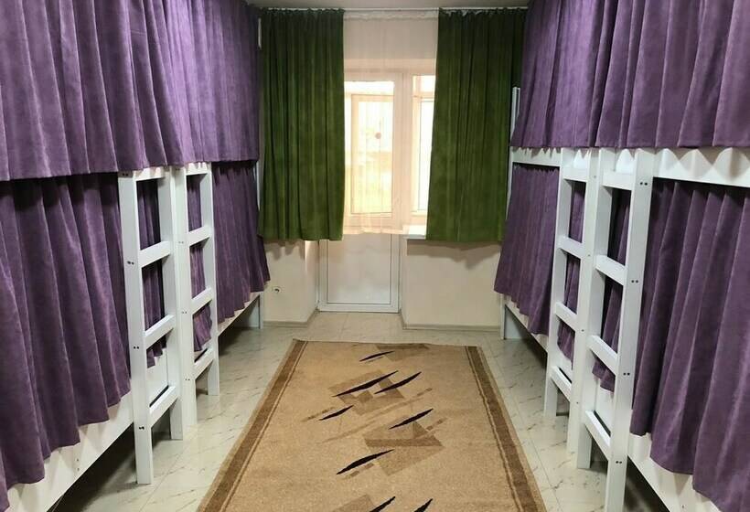 تختخواب در اتاق مشترک, Elite Hostel