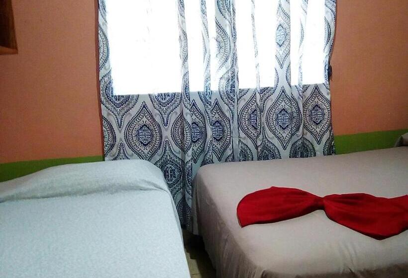 海景豪华三人间, Hostel Sunset Villas Popoyo