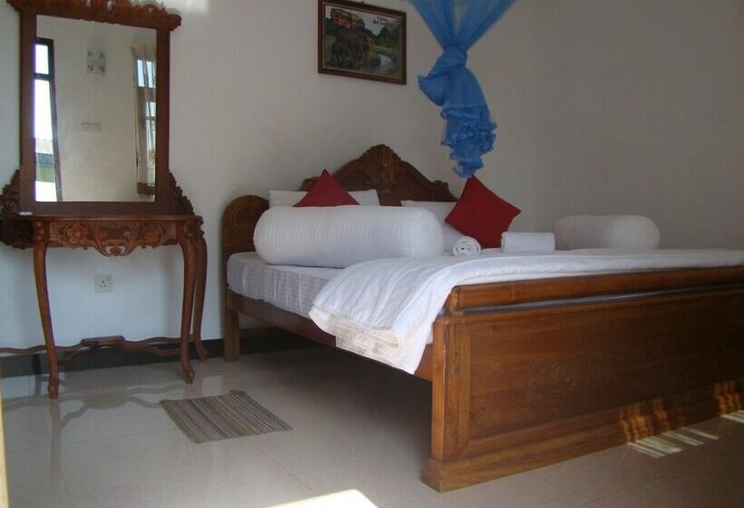 Номер Deluxe, Bentota Dilu Villa