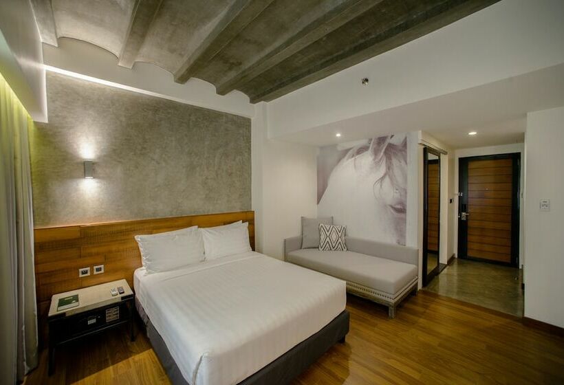 豪华房间, Double M