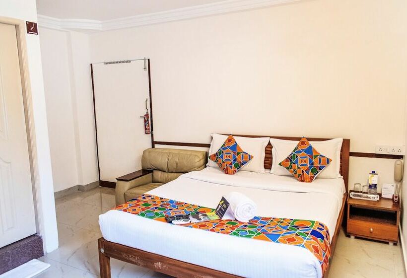 Deluxe Zimmer, Fabexpress Kapsstone Egmore