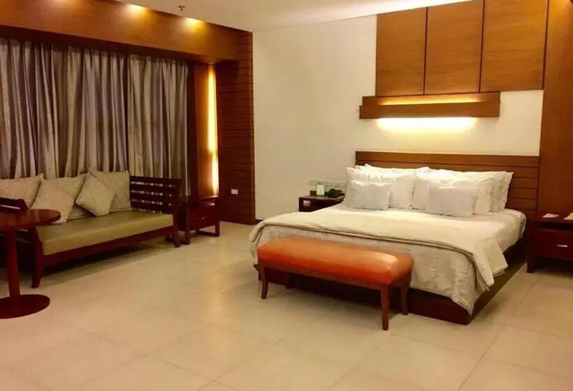 سوییت اجرایی, Skinetics Wellness Center Boutique