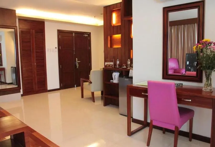 سوئیت پرزیدنت, Skinetics Wellness Center Boutique