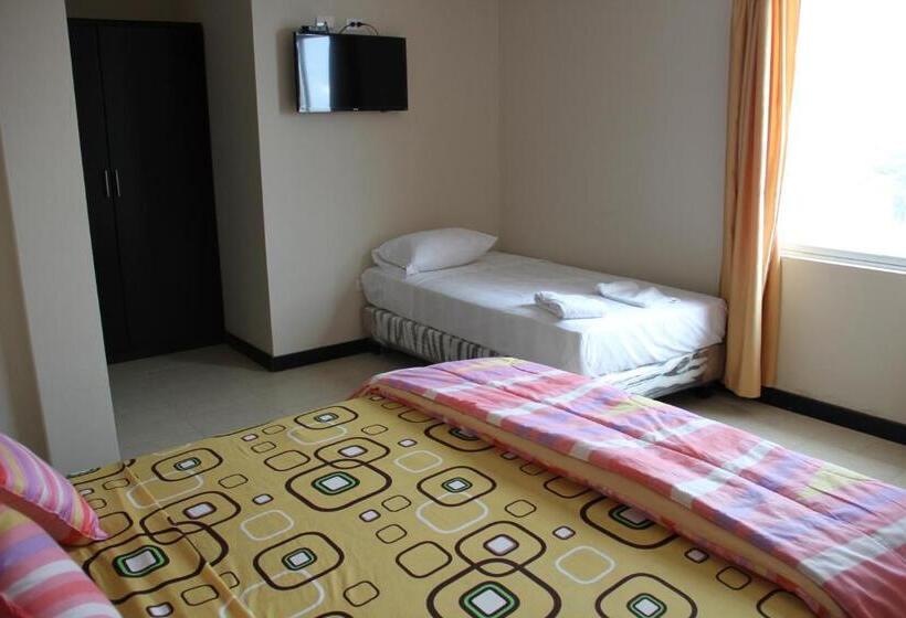 Номер Стандарт, Fogata Hostel