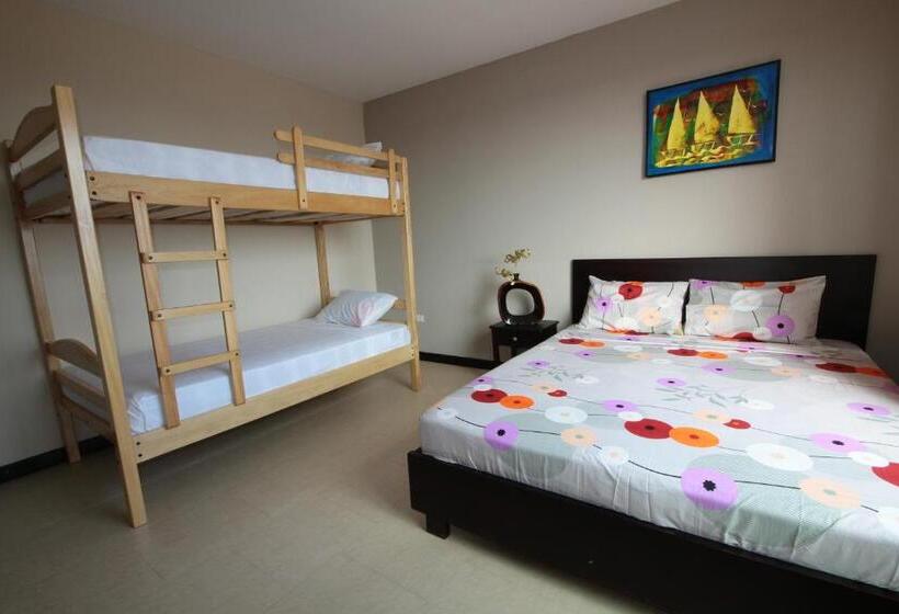 Семейный Номер, Fogata Hostel