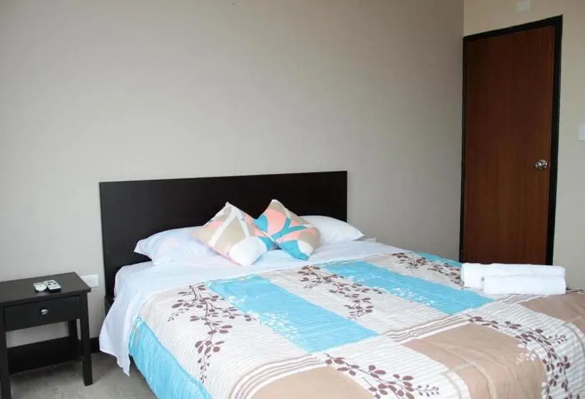 اتاق استاندارد یک نفره, Fogata Hostel