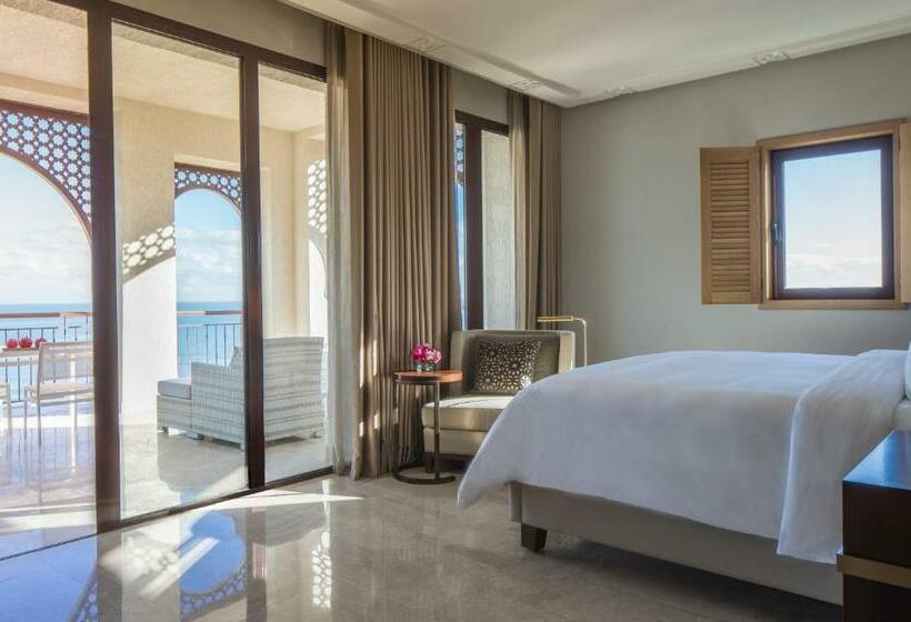 اتاق لوکس با تخت بزرگ, Four Seasons Hotel Tunis