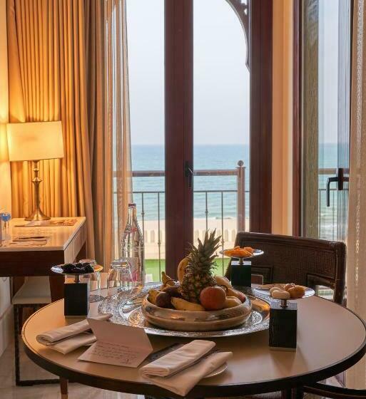سوئیت با تخت بزرگ, Four Seasons Hotel Tunis