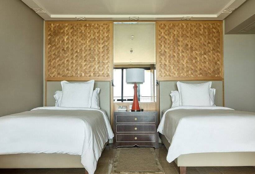 חדר סופריור, Four Seasons Hotel Tunis