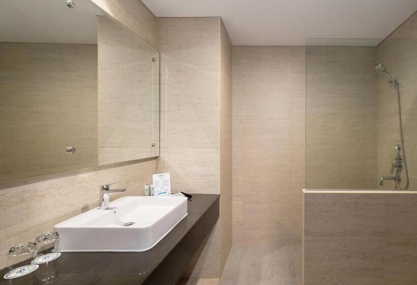 高级大房间, D Primahotel Kualanamu Medan Formerly Prime Plaza