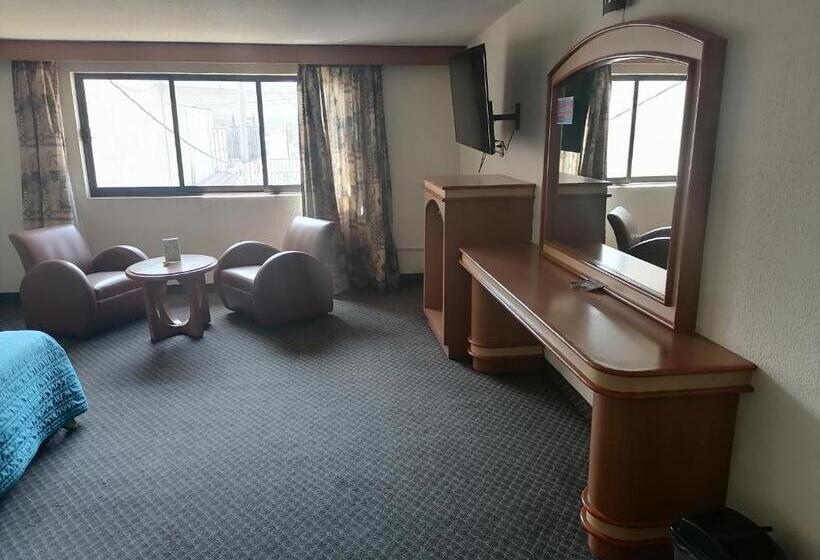 スタンダードルーム, Puerta Del Sol