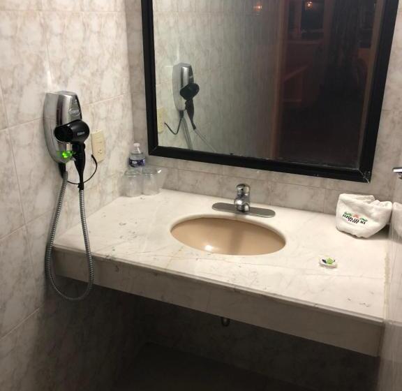 スタンダードルーム, Puerta Del Sol