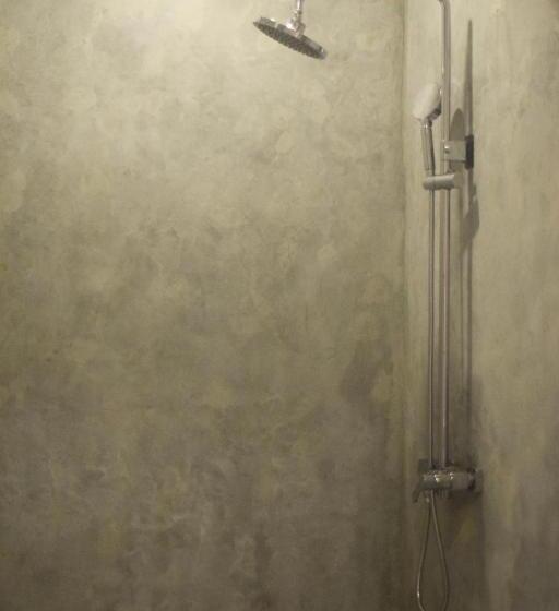 Standardrum King Size Säng, Railway Lodge Hostel