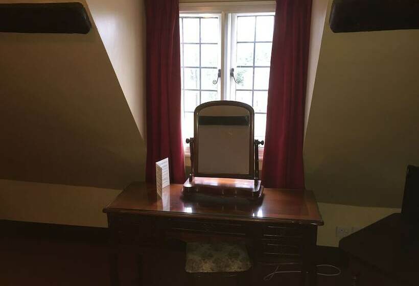 חדר סטנדרט, Cross Keys Hotel Chatteris