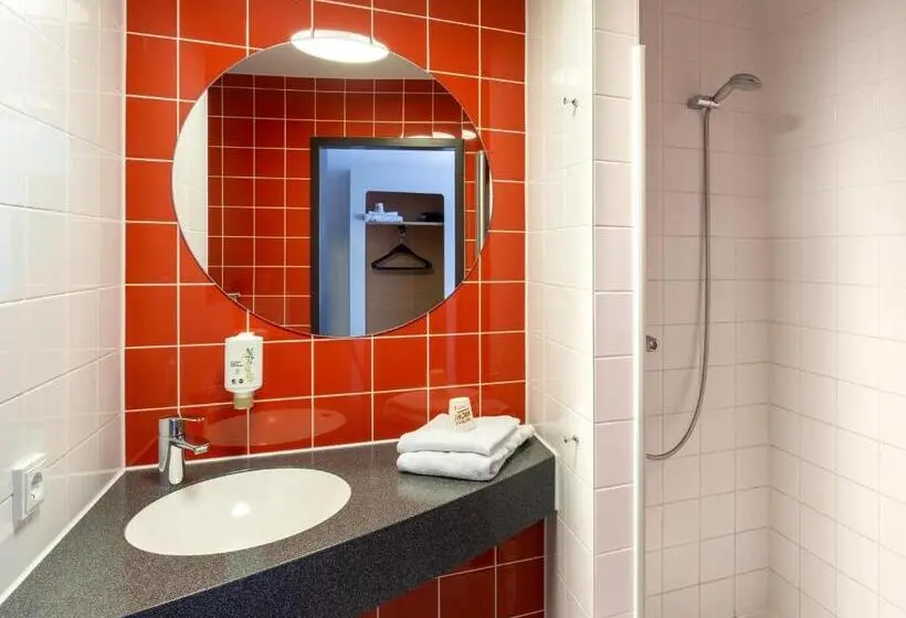 اتاق استاندارد, B&b Hotel Magdeburg City